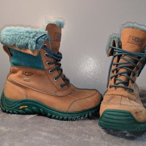 UGG Australia Adirondack II Waterproof Snow Sz 7